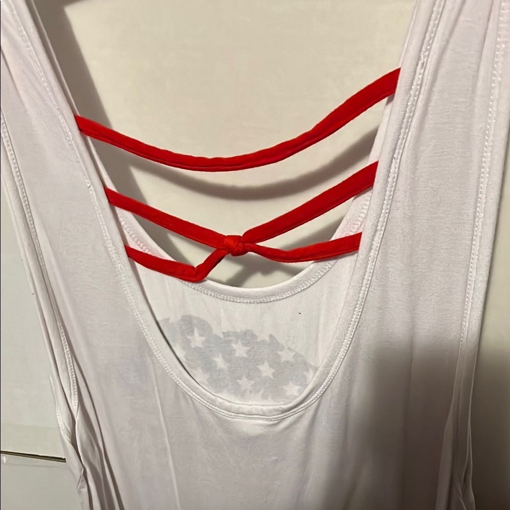Graphic Tank Tops Collection - Picture 7 of 12